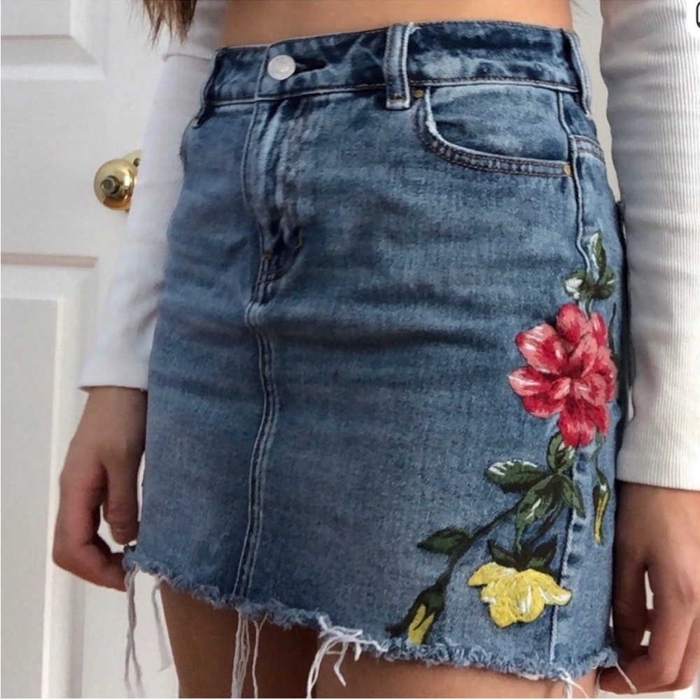 PacSun Blue Denim Skirt with Floral Embroidery